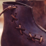 View a sling-back fomoc, and learn how to make the baseball stitch